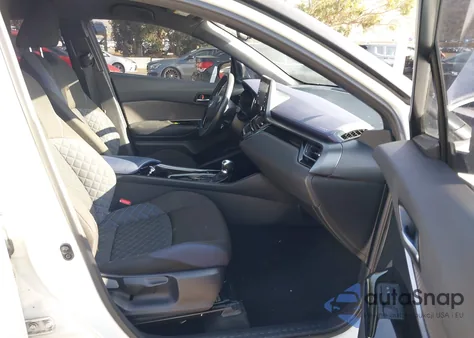 2020 Toyota C-Hr Xle z USA, uszkodzony, nr VIN JTNKHMBX8L1083805